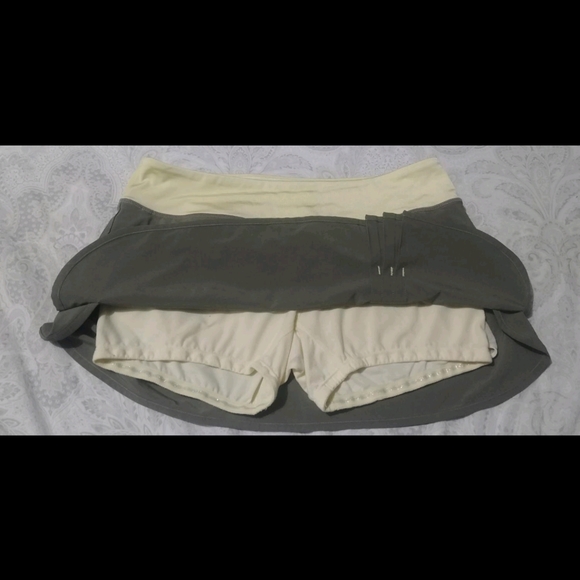 Lululemon Skirt - Picture 3 of 3